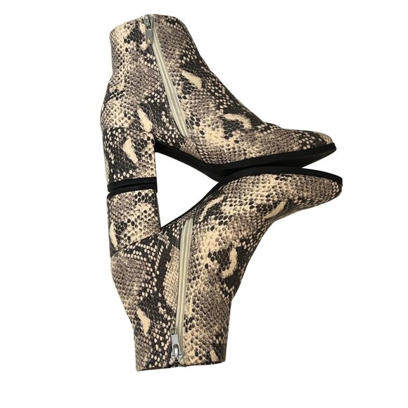 Madden Girl Faux Leather Snake Print Ankle Booties Women’s 6 Block Heel - Picture 9 of 13